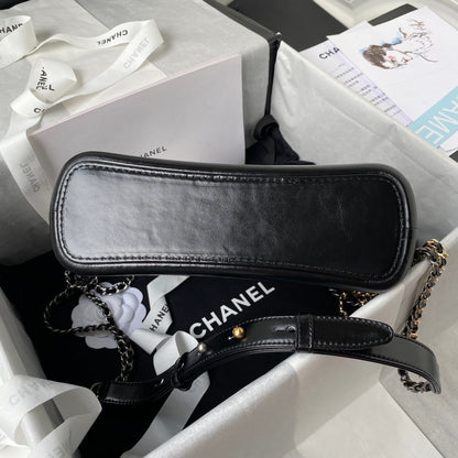Chanel 2025 Gabrielle Black 25cm Calfskin 320991