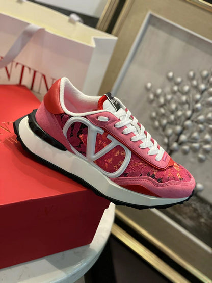 Lace And Mesh Lacerunner Sneaker In Pink Mix Red Orange 994618