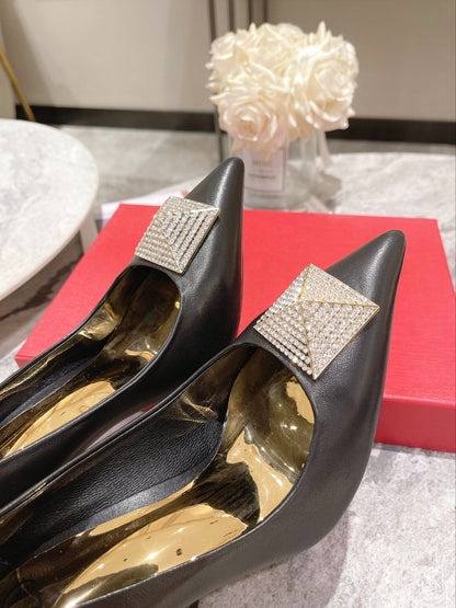 VT 25 Toe Pumps Diamond Black Sheepskin