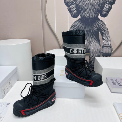 CD Platform Snow Boots Black Red Cowhide Nylon Fabric 539651