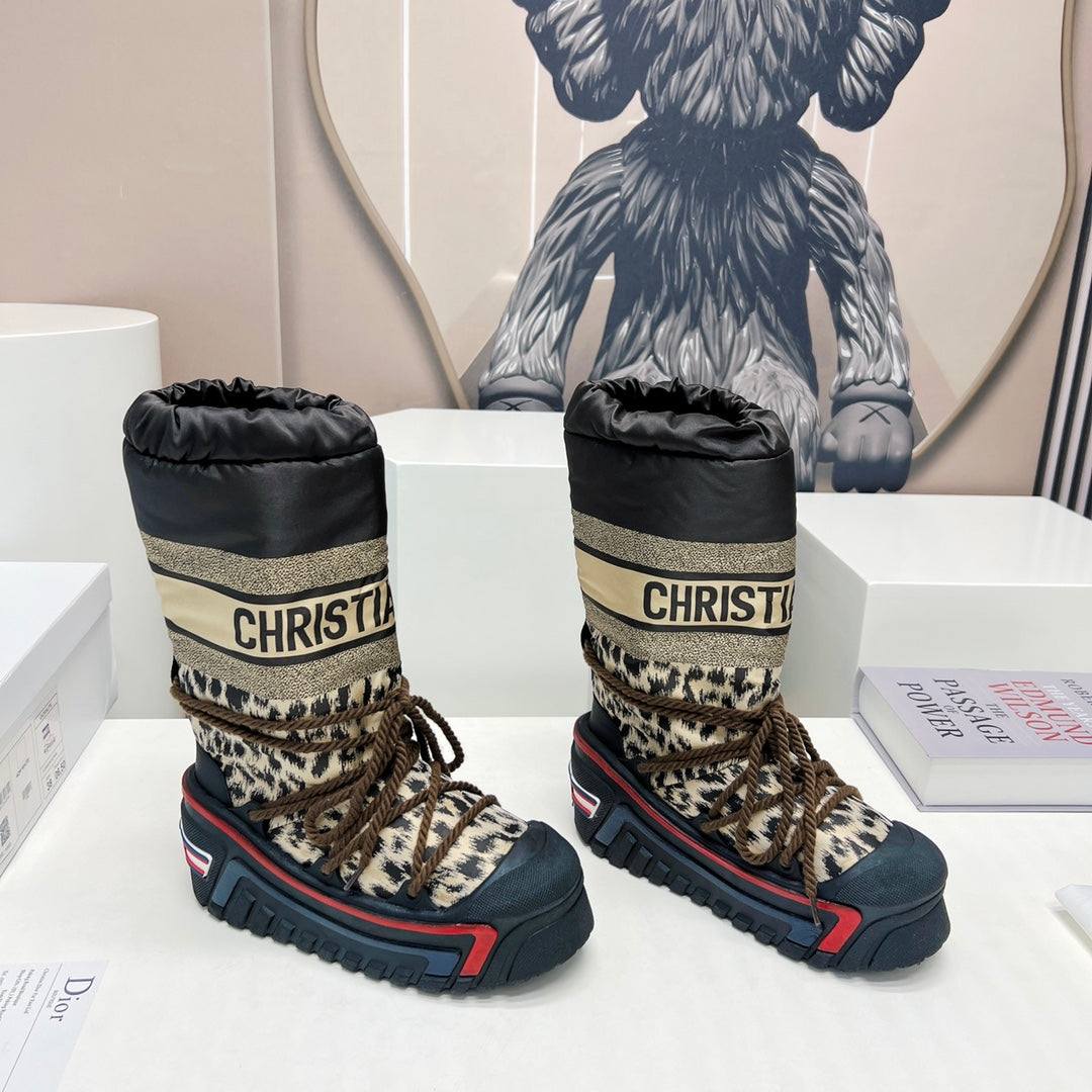 CD Platform Snow Boots Black Beige Cowhide Nylon Fabric 539655