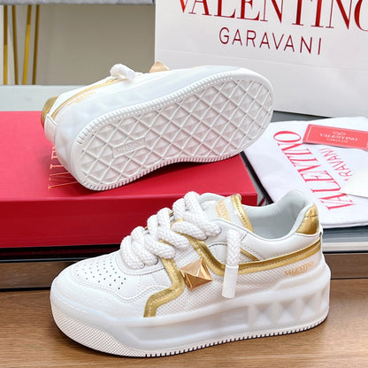 VT 2025 Garavani Sneakers White Gold Cowhide Fabric 546990