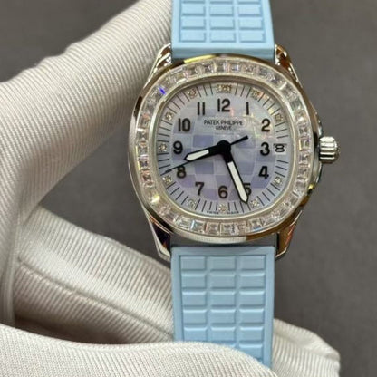 PATEK Aquanaut 35.6mm Silver White Dial