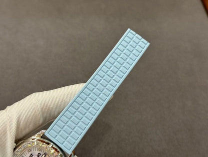 PATEK Aquanaut 35.6mm Silver White Dial
