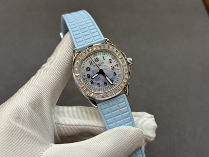 PATEK Aquanaut 35.6mm Silver White Dial