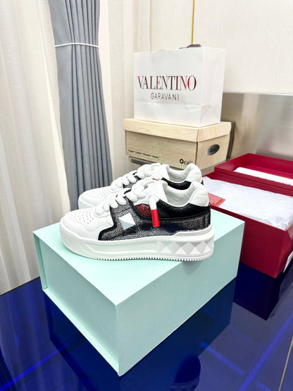 One Stud Xl Low-Top Sneaker Black White Red Nappa Leather Fabric