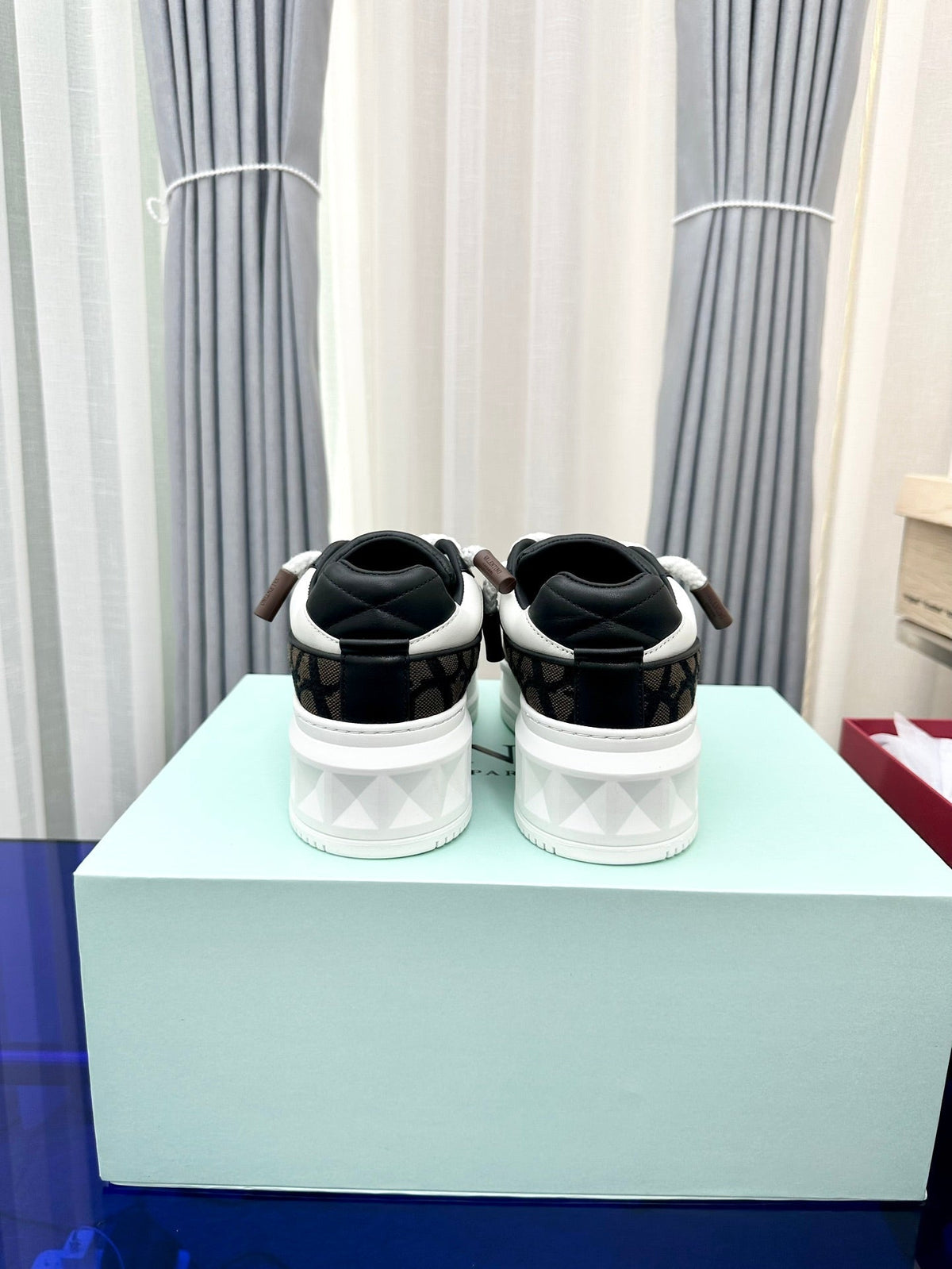 One Stud Xl Low-Top Sneaker Brown Black White Nappa Leather And Toile Iconographe Fabric