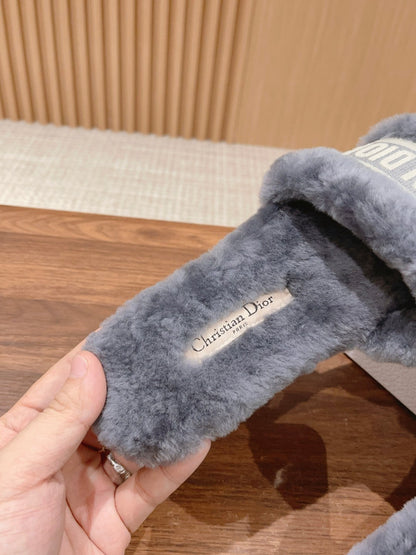 CD Dway Slide Grey Fleece Lining And Canvas Fabric