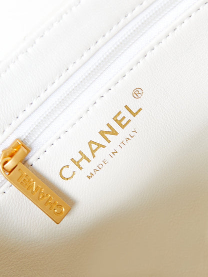 cc 24a nano 19cm kelly shopper bag white lambskin