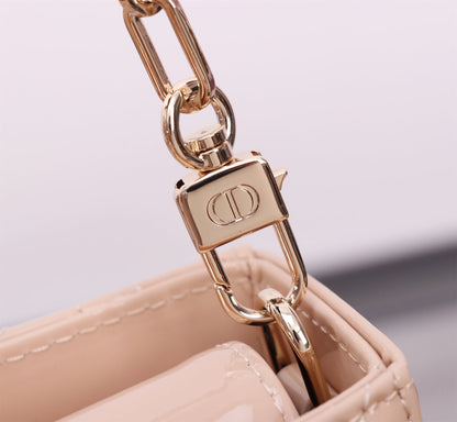MEDIUM LADY D-JOY 26 BEIGE LAMBSKIN