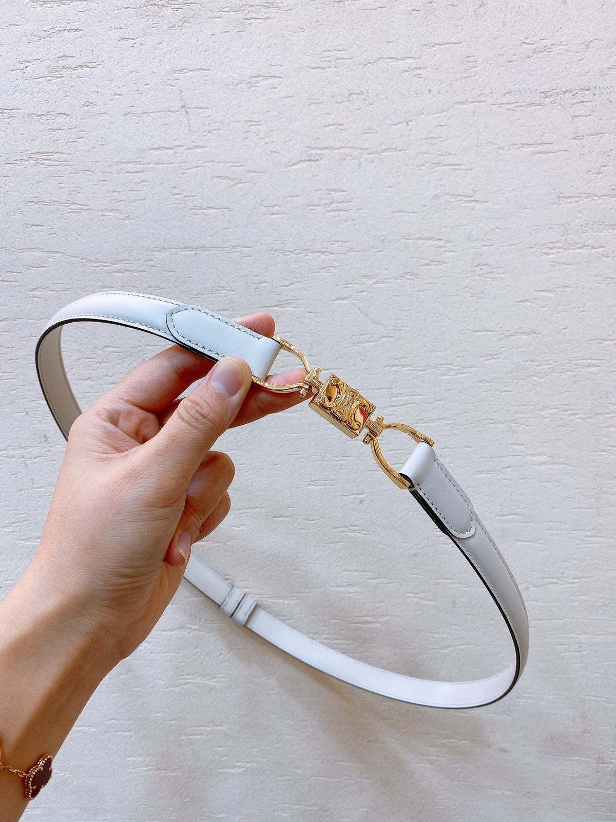 Hook & Loop 20mm TRIOMPHE Logo Square Adjustable Belt White Calfskin Ghw