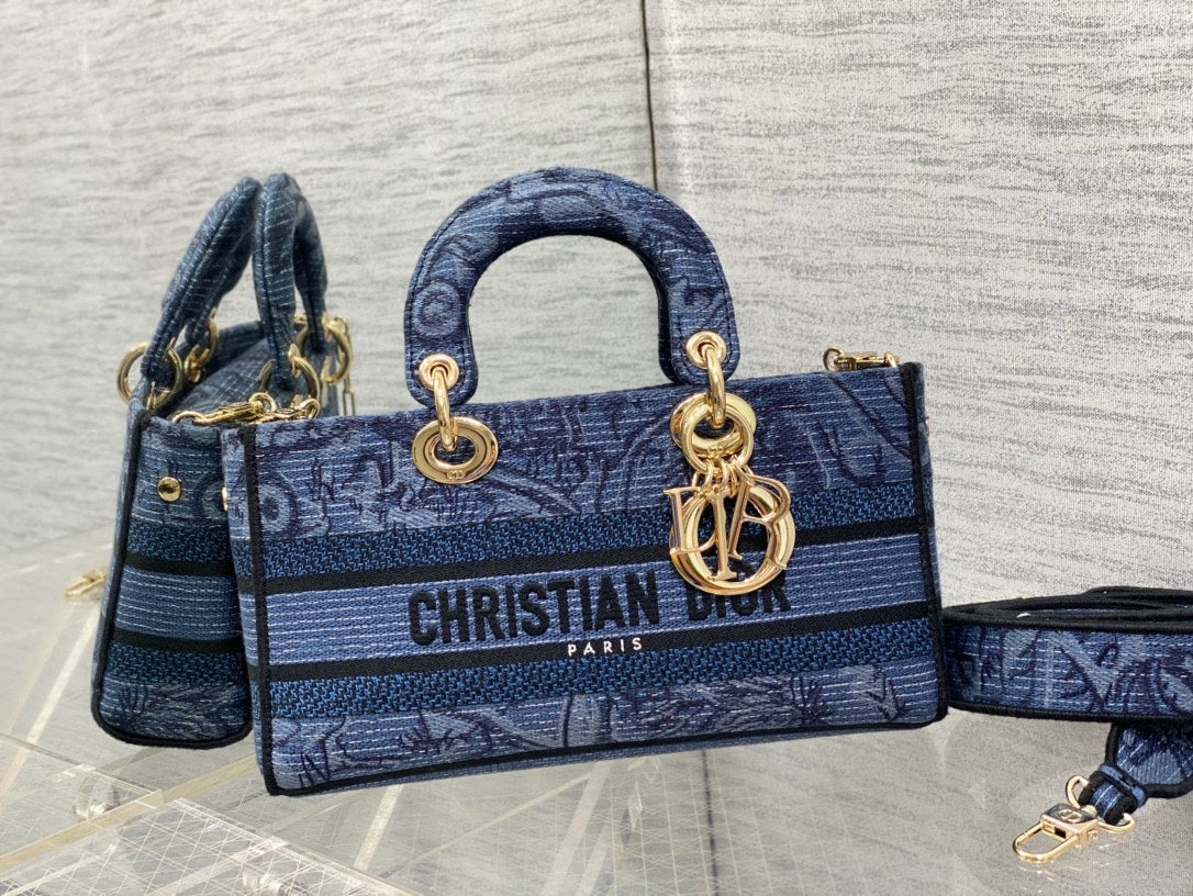 CD Denim Blue Tiger 26 Lady D-Joy Bag Canvas 336633