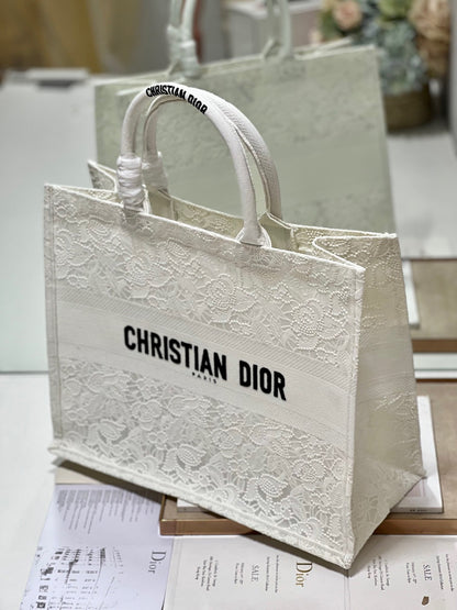 CD Mesh White Book Tote 42cm Bag Canvas 336561