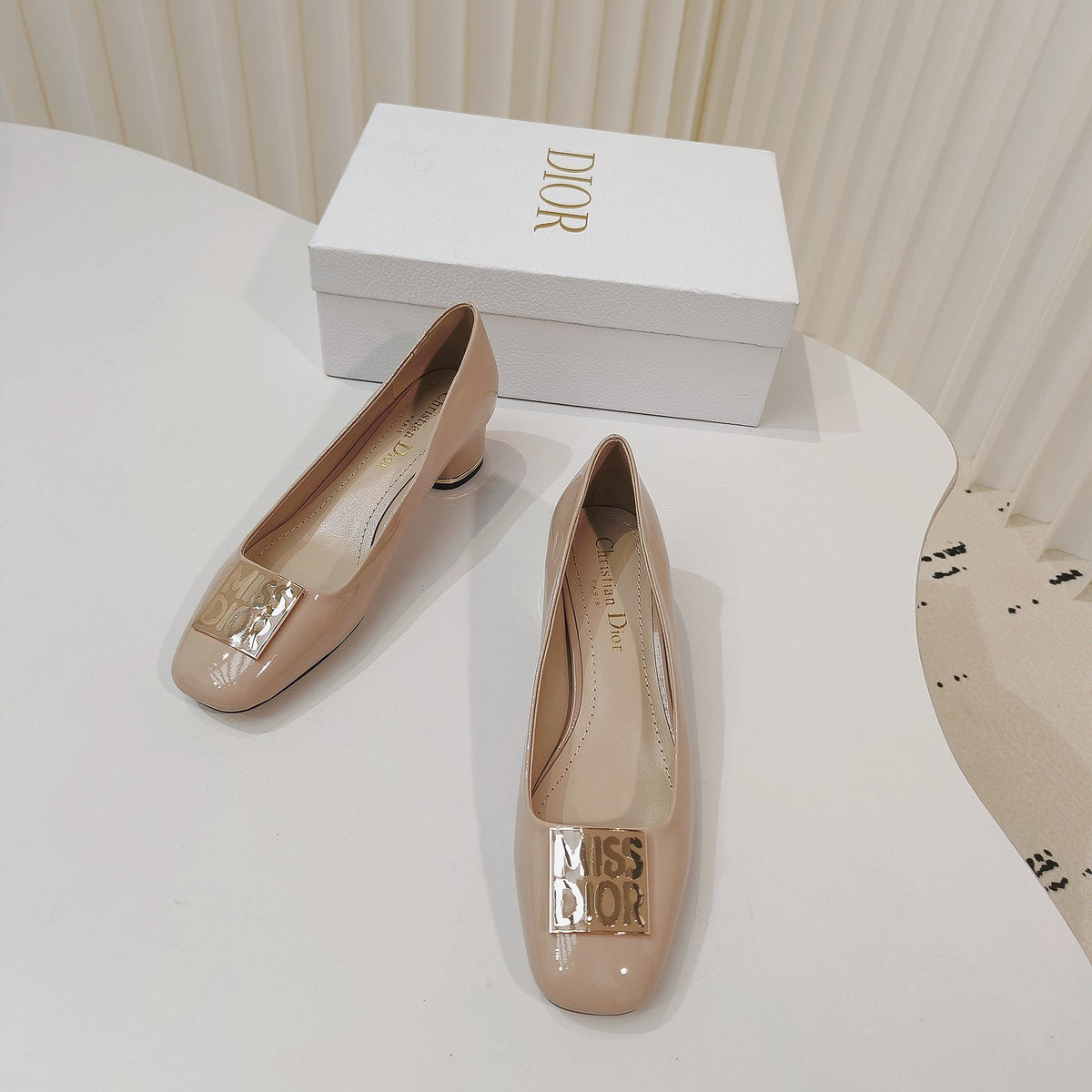 Miss Dior Pump 40mm In Beige Cowhide 111364