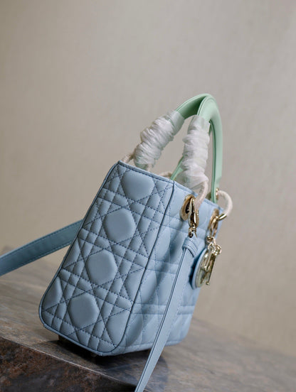 Lady Bag 17cm Celeste Blue Pale Green Lambksin