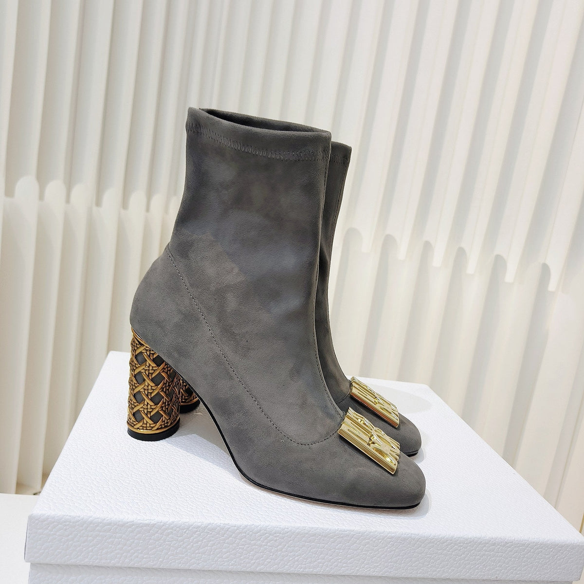 Miss Dior Ankle Boots 80mm Grey Suede 111378