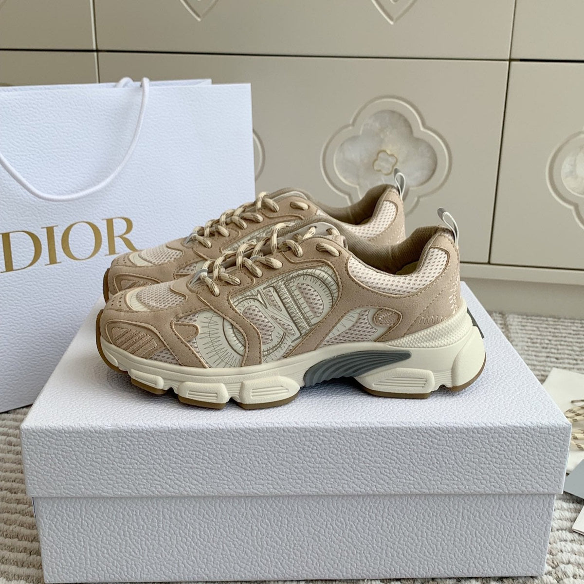 CD Chrono Sneaker In Light Brown And Ivory White Mesh Fabric And Suede 105379