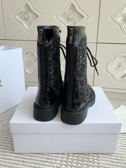 CD D-Unit Ankle Boot In Black Tweed Fabric And Glossy Cowhide 105086