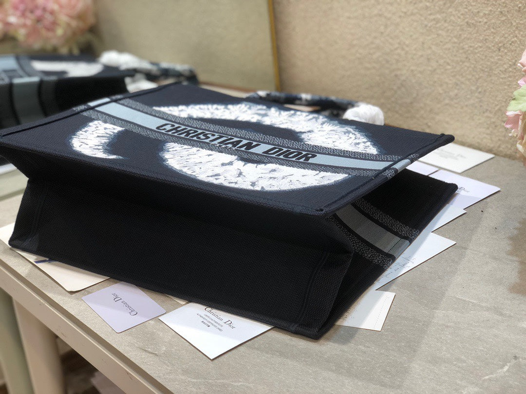 CD Galaxy Book Tote 42cm Bag Canvas 336582