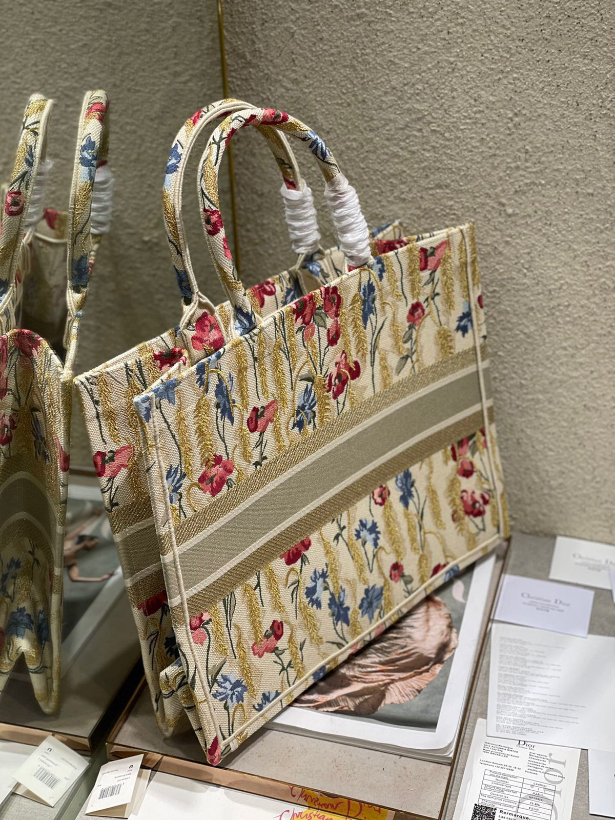 CD Hibiscus Book Tote 42cm Bag Canvas 336576