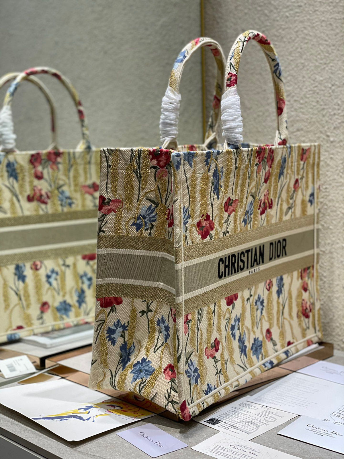 CD Hibiscus Book Tote 42cm Bag Canvas 336576