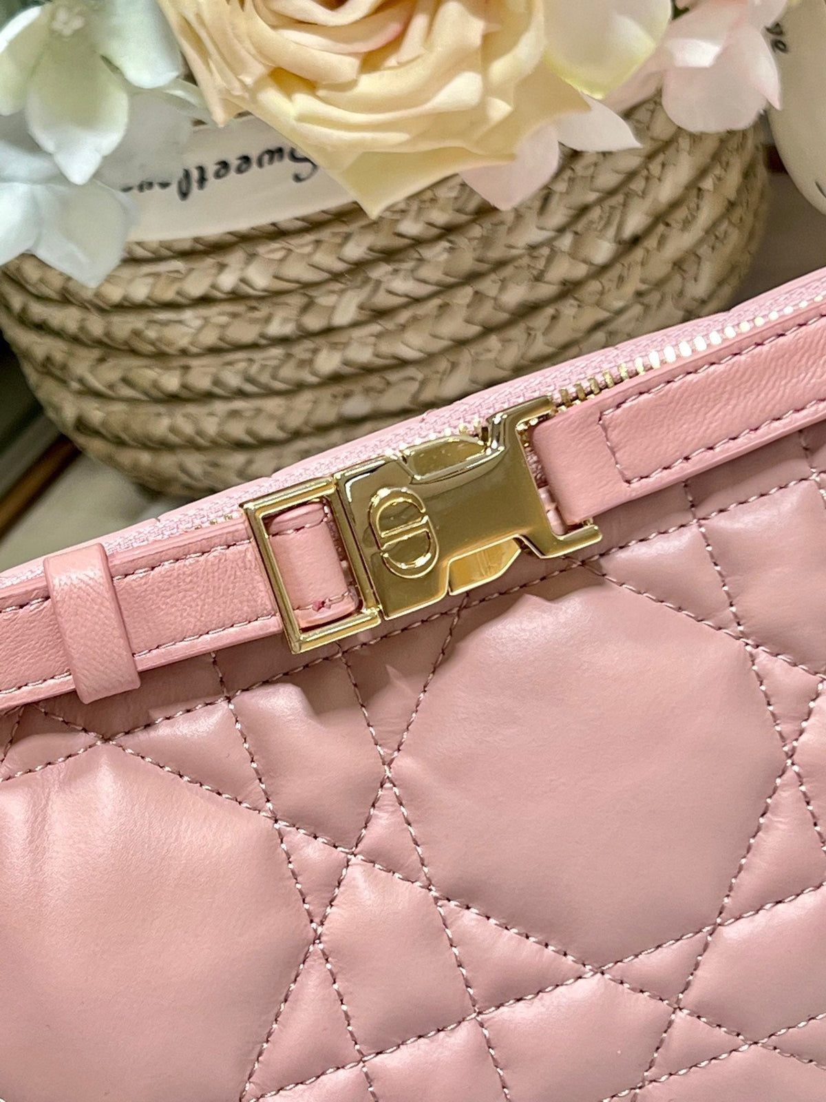 CD Medium Travel Nomad Clutch "Pink" Calfskin 336806