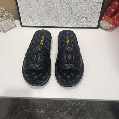 CC 26s Quilted Slide Sandals In Black Calfskin
