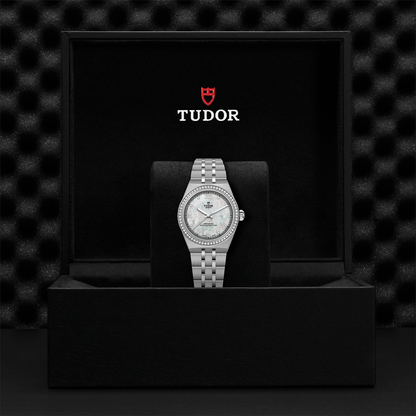 TUDOR Royal 30mm - White, Mother-of-Pearl, Diamond-Set on Bracelet