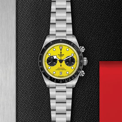 Black Bay Chrono 39mm - Yellow on Bracelet