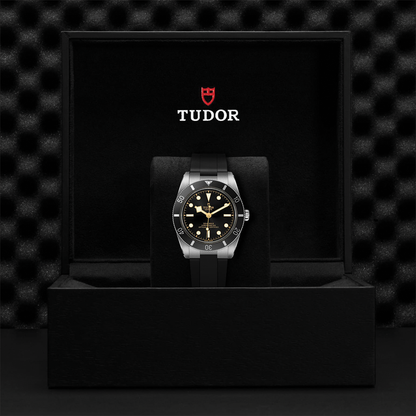 Black Bay 54 37mm - Black on Rubber Strap