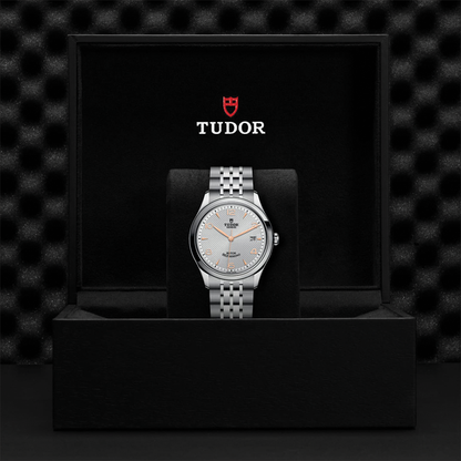 1926 39mm - Silver on Bracelet