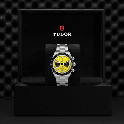 Black Bay Chrono 39mm - Yellow on Bracelet