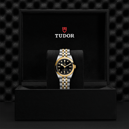 Black Bay One S&G 31mm - Black, Diamond-Set on Bracelet