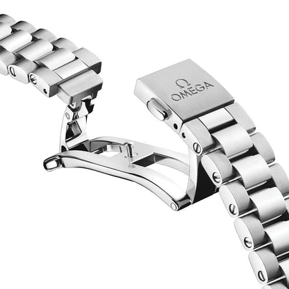 Seamaster Aqua Terra 150M 30mm - White Mother-of-Pearl w/ Diamonds on Bracelet