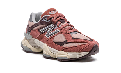 9060 "Mineral Red/Truffle" U9060TRU