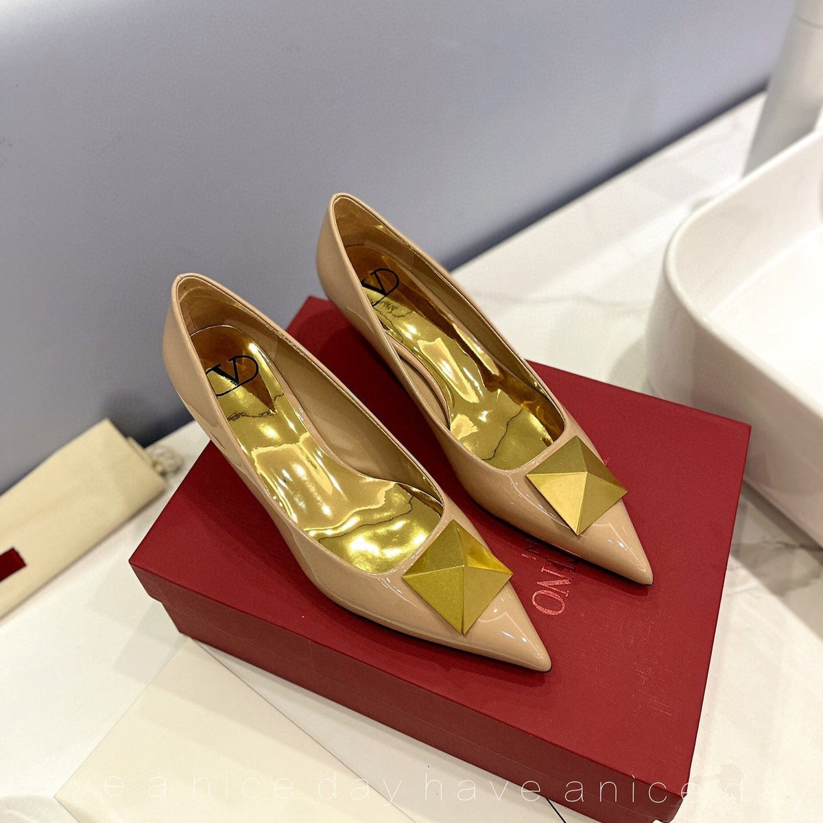 One Stud Gold Patent Beige Leather Pump