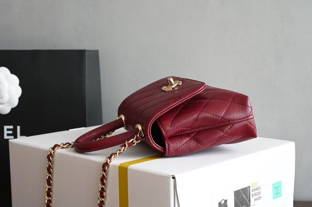 CC Clutch Top Handle 14.5cm Dark Red Grained Calfskin