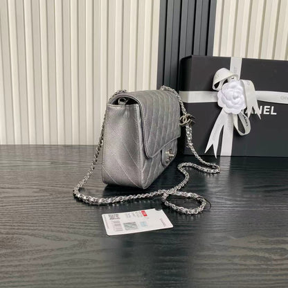 Chanel 2026 Classic Flap Bag 23.5cm Silver Grained Cowhide