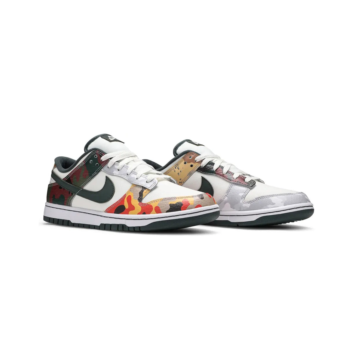 Nike Dunk Low SE 'Sail Multi Camo'