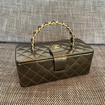 Chanel 2026 Vintage Large Rectangular Box Vanity Case 22cm Patent Calfskin