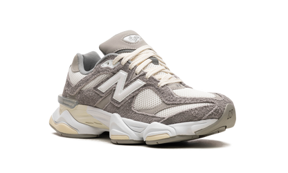 9060 "Grey / White" U9060YGA