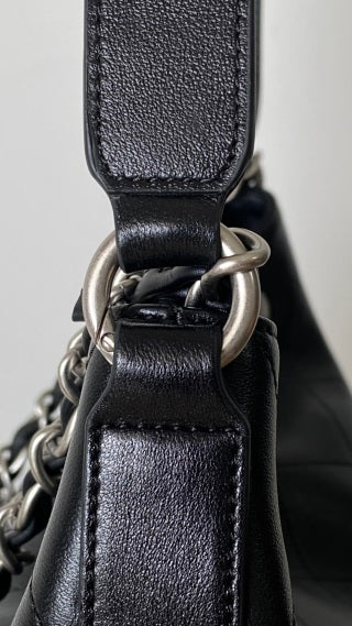 CC vintage hobo bag 31 black lambskin