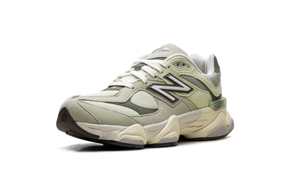9060 GS "Olivine" GC9060EE