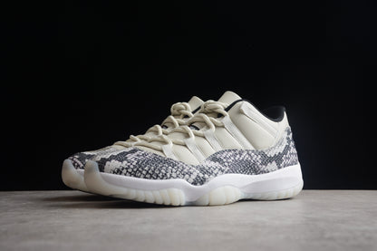 AJ 11 Low Snake