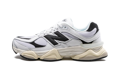9060 "White / Black" U9060AAB