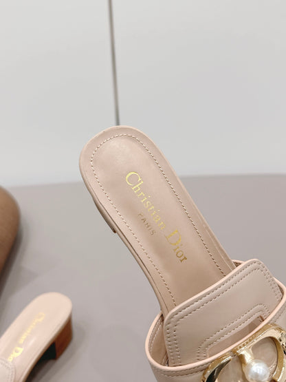 CD 30 Montaigne Sandal 4.5cm Beige Calfskin 738227