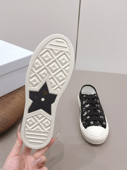 CD Walk'n'Dior Sneaker White Black Cotton Mesh 739318