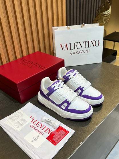VT 25S Couple Sneakers White Purple Calfskin Suede 563108