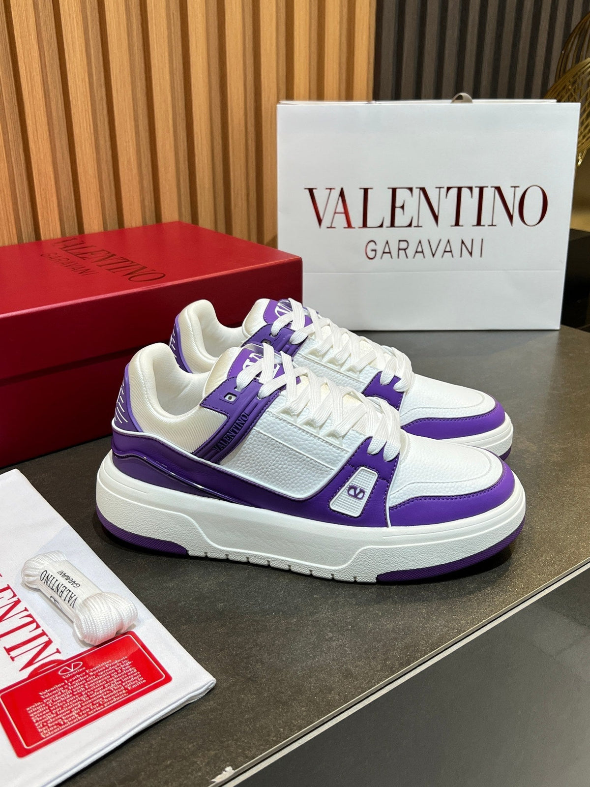 VT 25S Couple Sneakers White Purple Calfskin Suede 563108