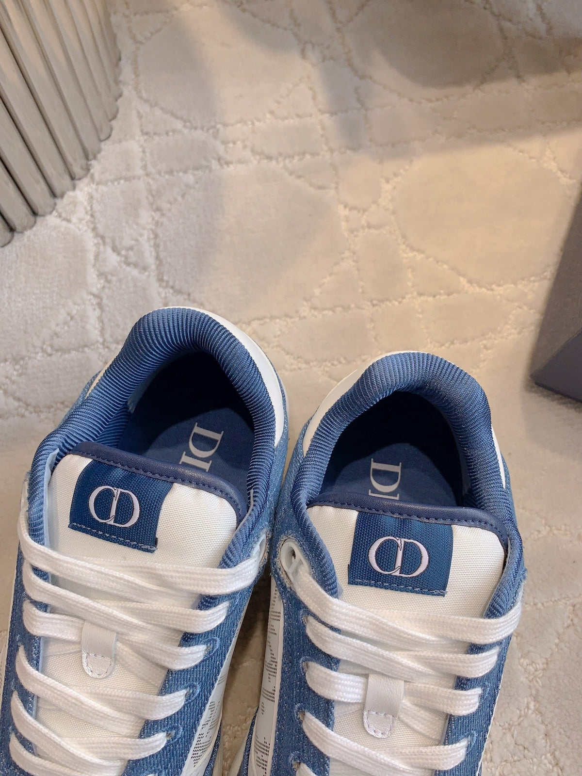 CD B27 Low-Top Sneaker White Blue Print Calfskin And Denim Fabric